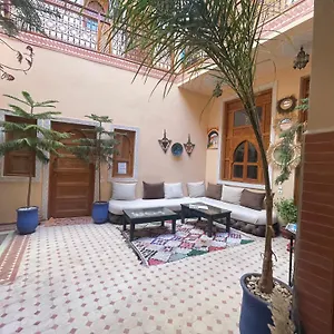 Jenan Adam Marrocos