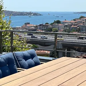 Mona Bosphorus Istanboel